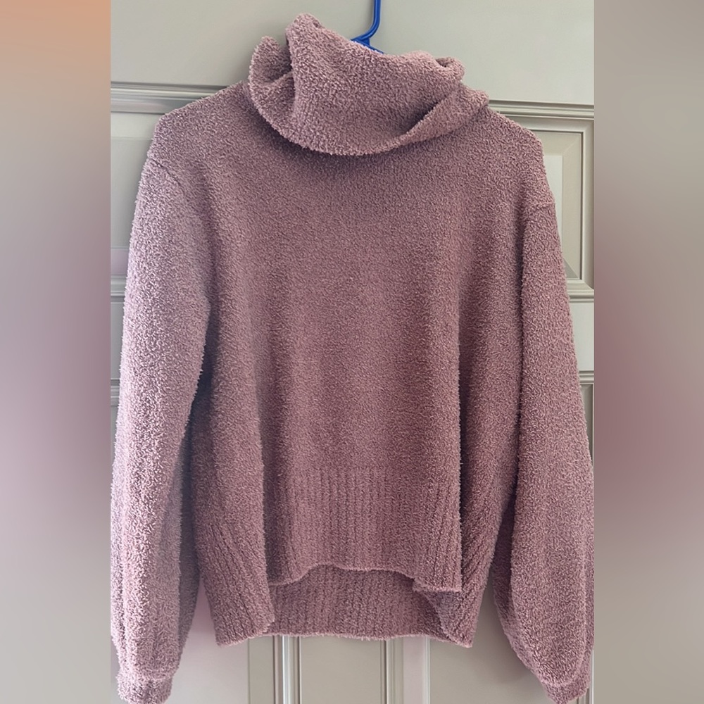 Women’s sweater